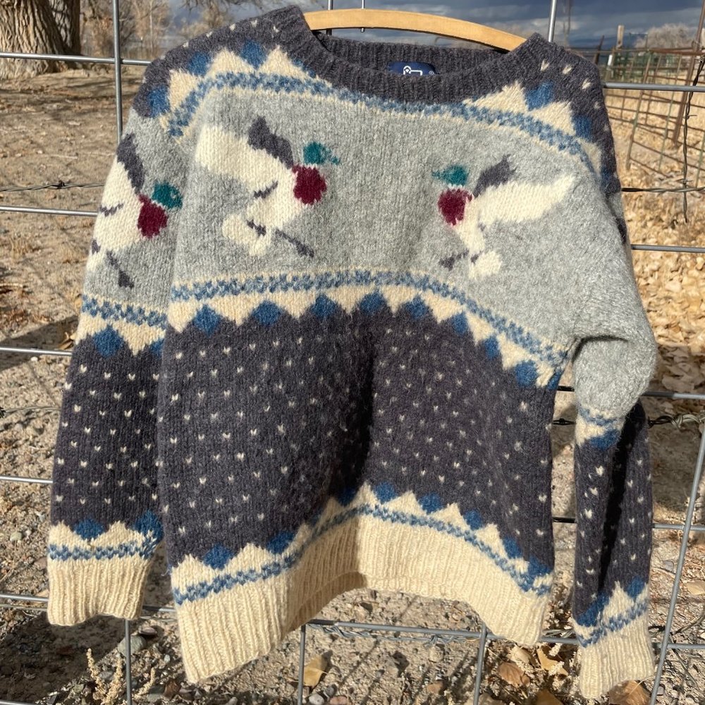 Vtg Woolrich 100% Wool Unisex Sweater with Mallard Ducks Medium